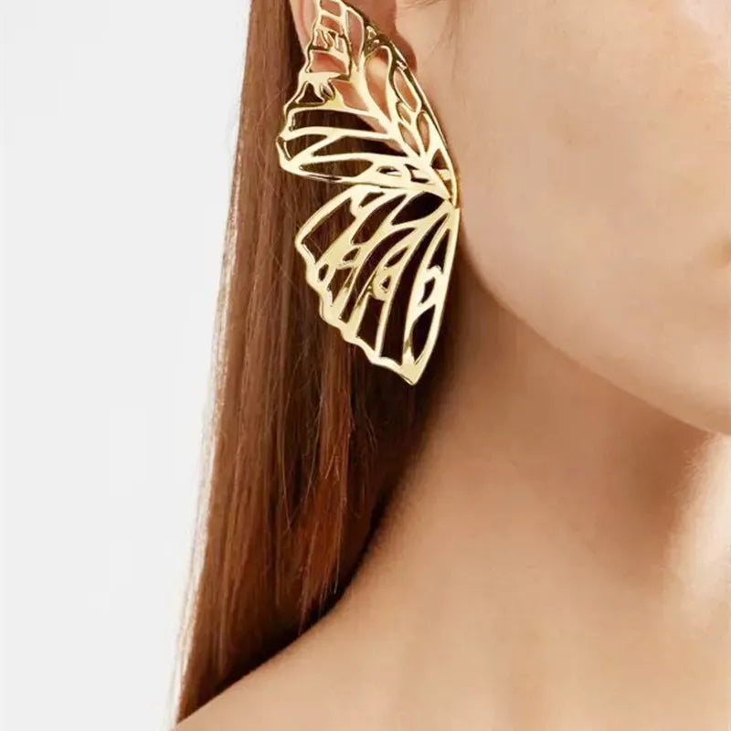 Hot Sale Hollow Big Butterfly Stud Earring for Women Metal Angel Wing Pendant Ear Statement Jewelry Party Christmas Gift